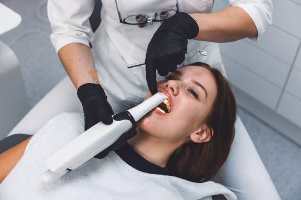 Best Broken Tooth Emergency  in Golden Glades, FL